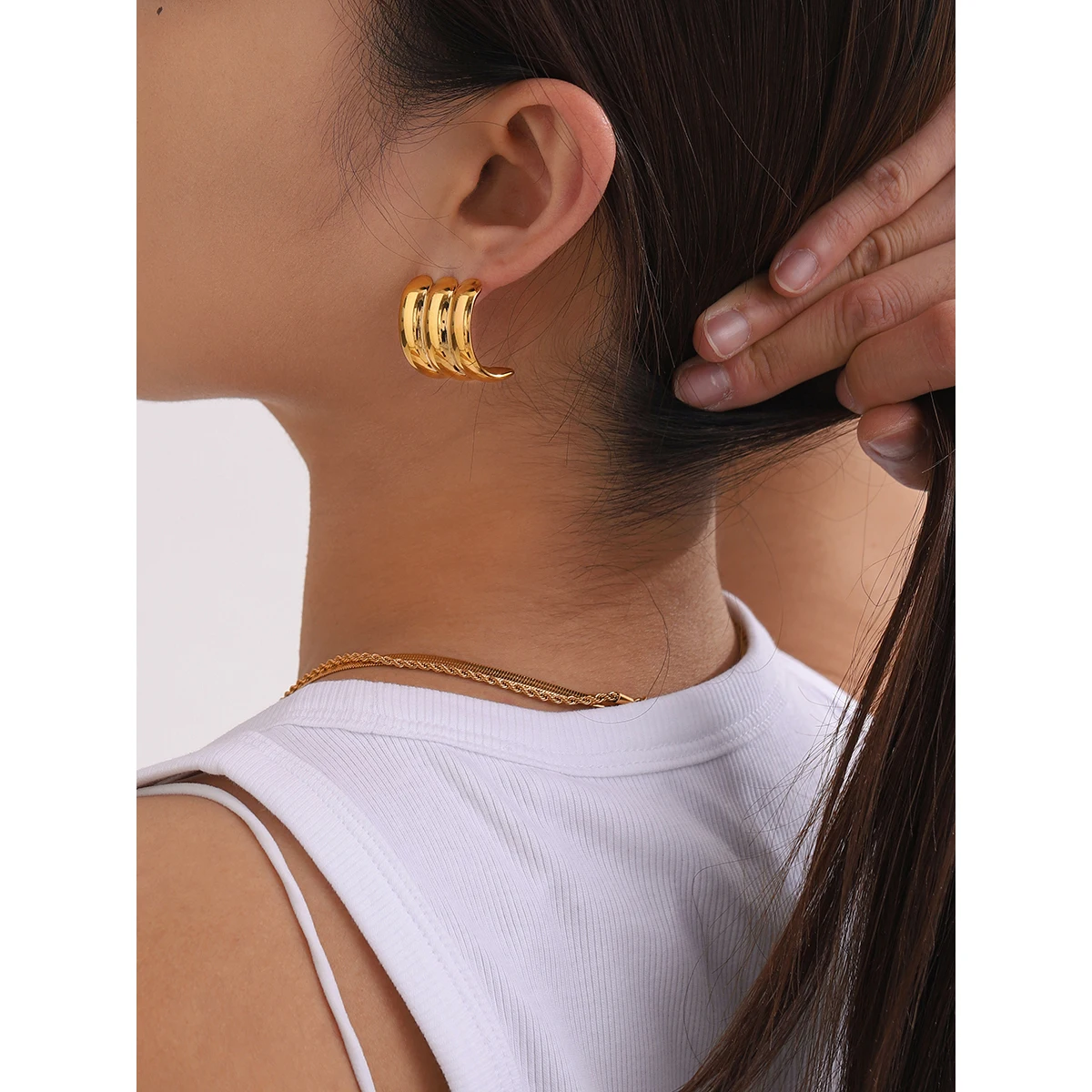 Gold-Tone Stainless Steel Earrings JDE2403015 3 Gold-Tone Stainless Steel Earrings JDE2403015 - Image 3