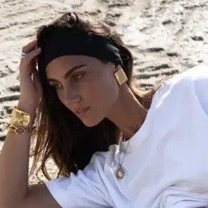 Aa3f4e6bf612c41b0913cbf2c15969344g