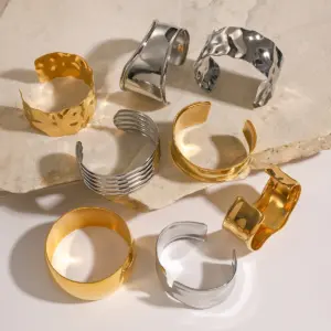 Aa999b966f43a4552990c2f55555c4626r