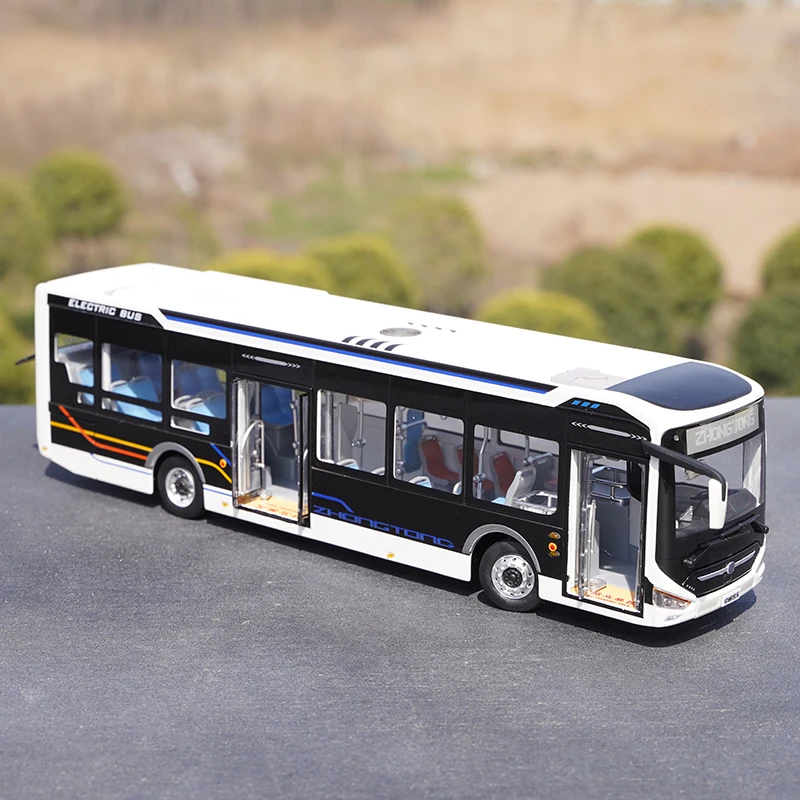 Electric City Bus Model 1:42 Scale 3 Electric City Bus Model 1:42 Scale - Image 3