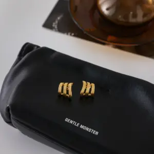 Ac25a24e8f1534d3288976796e2174bdbT