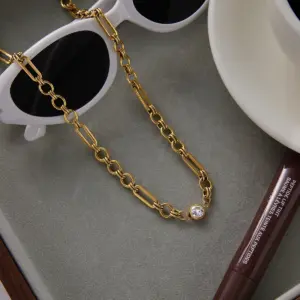 Adfc31150ec6e4e389cf422abe67c1656Z