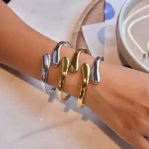 Af8b589cb1deb4f738b3492668819b20cp