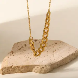 Afe9ad35196f442c2be7b133af84d3615E