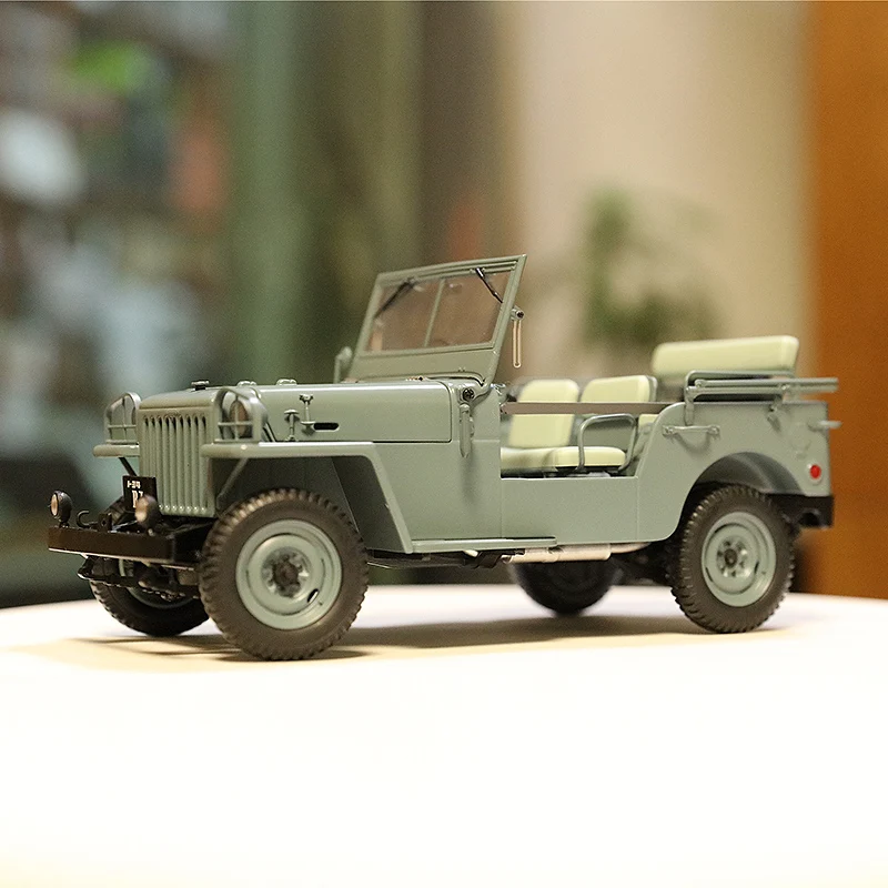 Land Cruiser BJ 1:18 Diecast Model by Kyosho 2 Land Cruiser BJ 1:18 Diecast Model by Kyosho - Image 2