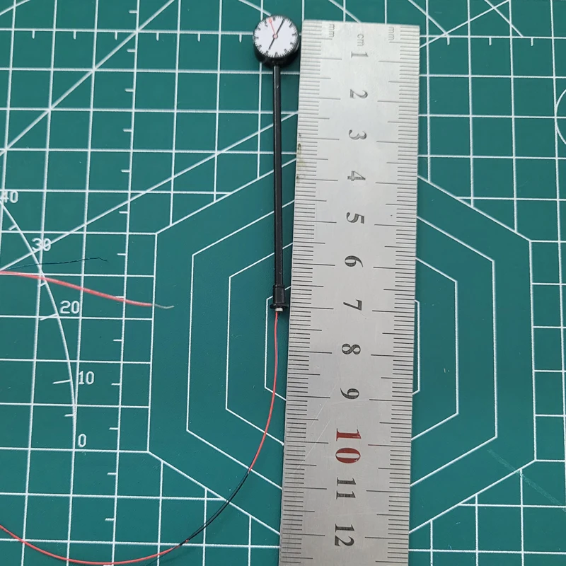 Miniature HO Scale Railway Street Lamps Set 6 Miniature HO Scale Railway Street Lamps Set - Image 6