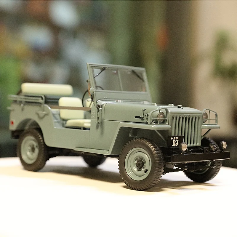 Land Cruiser BJ 1:18 Diecast Model by Kyosho 7 Land Cruiser BJ 1:18 Diecast Model by Kyosho - Image 7