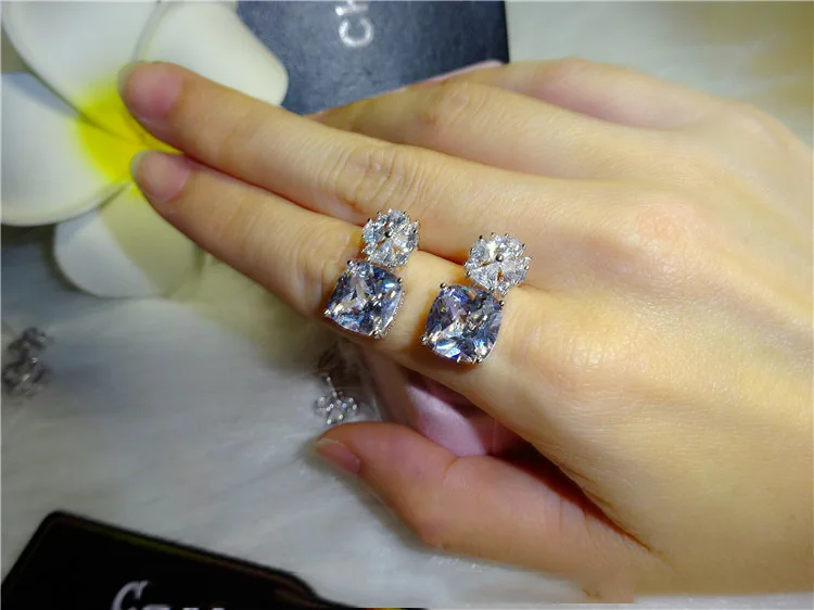 Vintage Silver-Plated Geometric Earrings for Women 2 Vintage Silver-Plated Geometric Earrings for Women - Image 2