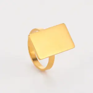 Elegant Geometric Gold-Plated Ring for Women 10 H1c486ea1fab54b52bdf922c7a4c48685R