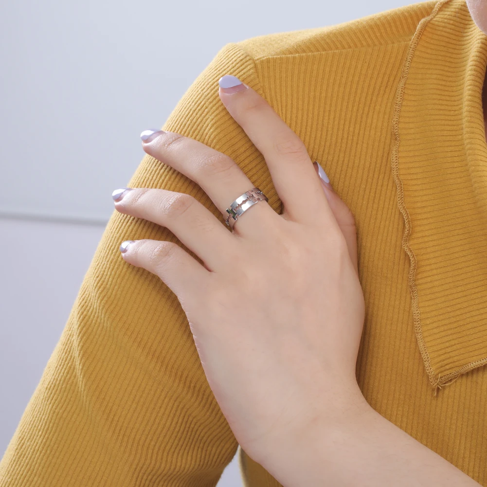 Modern Stainless Steel Blade Ring for Men and Women 4 Modern Stainless Steel Blade Ring for Men and Women - Image 4