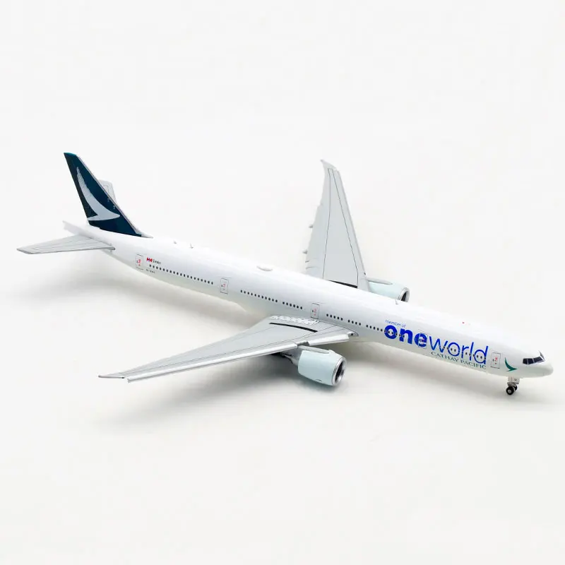 Cathay Pacific B777-300ER Diecast Model, 1:400 Scale 3 Cathay Pacific B777-300ER Diecast Model, 1:400 Scale - Image 3