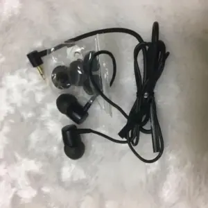 MH755 In-Ear Wired Earphones Black 10 H2f4520fdf6054bf893c0b8580deb79e4l