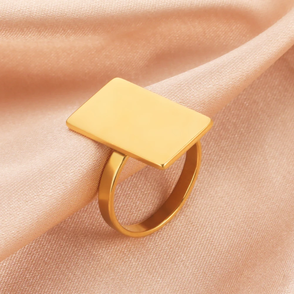 Elegant Geometric Gold-Plated Ring for Women 2 Elegant Geometric Gold-Plated Ring for Women - Image 2