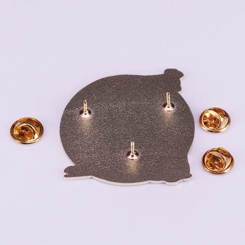 Chinese Drama-Inspired Copper Brooch 30mm 2 Chinese Drama-Inspired Copper Brooch 30mm - Image 2