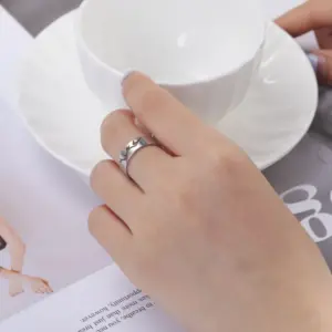 H403043763e5c4107a5862e7de670f622I