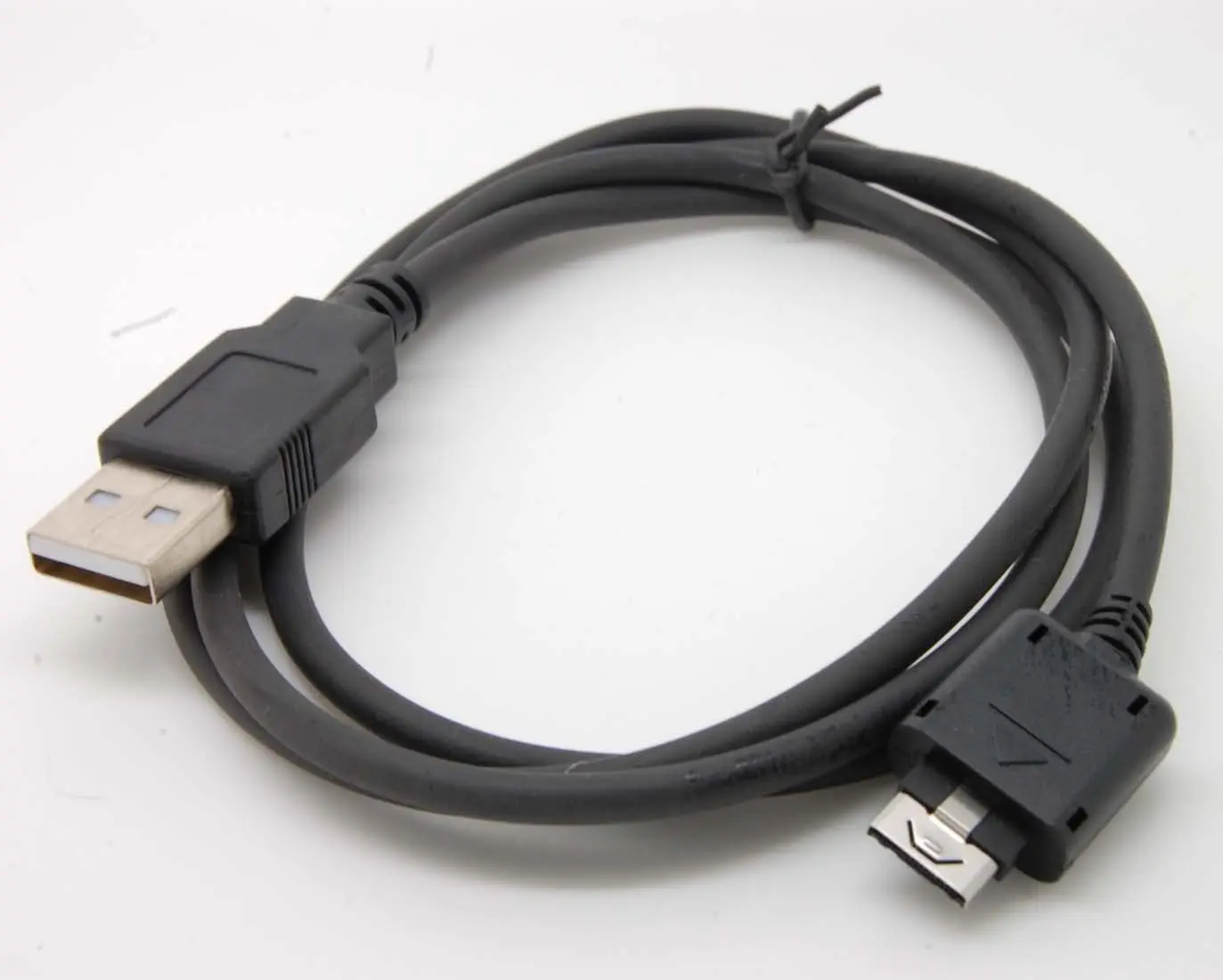 LG VX Series USB Charging & Data Cable Kit 7 LG VX Series USB Charging & Data Cable Kit - Image 7