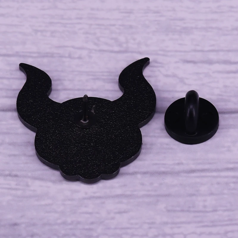 Cute Satan Bull Head Brooch with Copper Finish 2 Cute Satan Bull Head Brooch with Copper Finish - Image 2