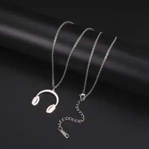 Music Pendant Necklace with Adjustable Chain 15 H54a93fc445a1452e97d9acab2028616ac