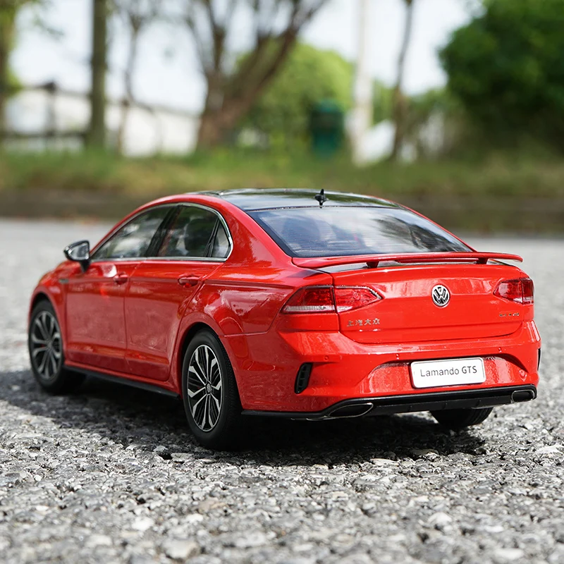 Red Volkswagen GTS Scale Model Car 4 Red Volkswagen GTS Scale Model Car - Image 4