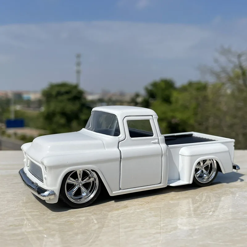 Vintage 1/32 Scale Pickup Truck Model 2 Vintage 1/32 Scale Pickup Truck Model - Image 2