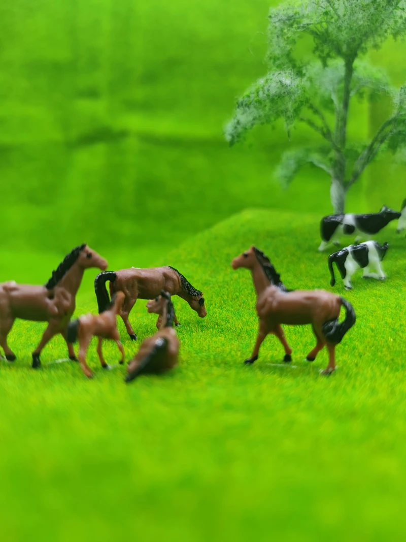 Miniature Artificial Turf Mats 25x25cm in 6 Colors 5 Miniature Artificial Turf Mats 25x25cm in 6 Colors - Image 5