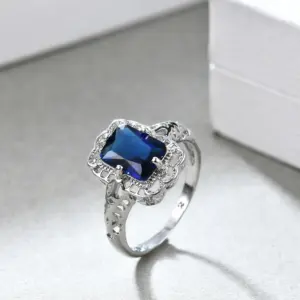 H7594e6b45110472185060a78db452b43w