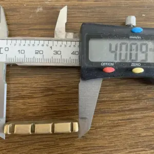 High-Quality Brass Nut for Electric Bass Guitars 15 H7bdd80d40f314ae0be3db4f819716f0dp