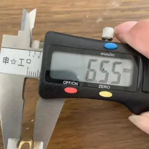 High-Quality Brass Nut for Electric Bass Guitars 9 H7f8d637e1f464d86a026a6fec3fc7cbbV