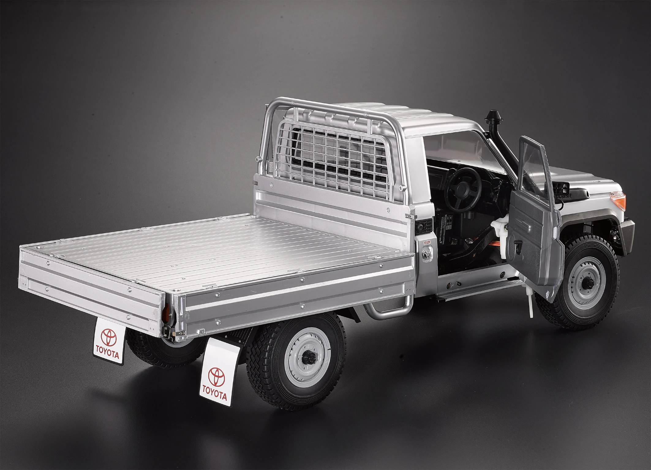 RC Land Cruiser 1/10 Interior & Window Upgrade Set 3 RC Land Cruiser 1/10 Interior & Window Upgrade Set - Image 3