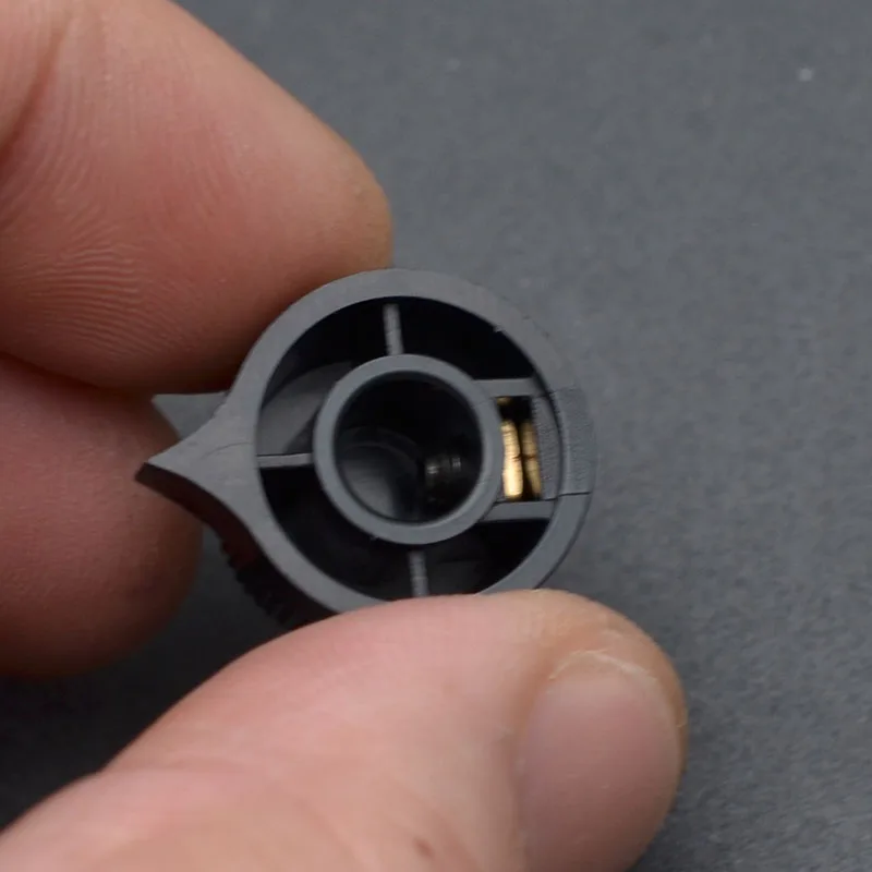 Effect Pedal Chicken Head Knobs, 17mm, 6.4mm Shaft 3 Effect Pedal Chicken Head Knobs, 17mm, 6.4mm Shaft - Image 3