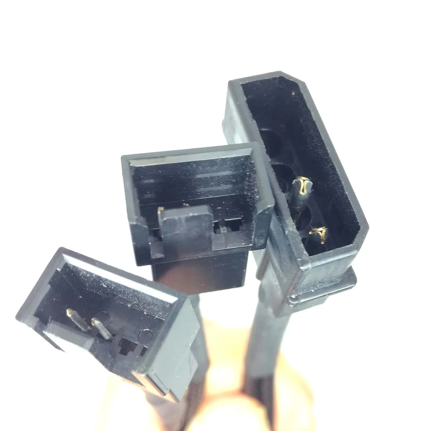 4Pin Molex Fan Splitter Cable 27cm 2 4Pin Molex Fan Splitter Cable 27cm - Image 2