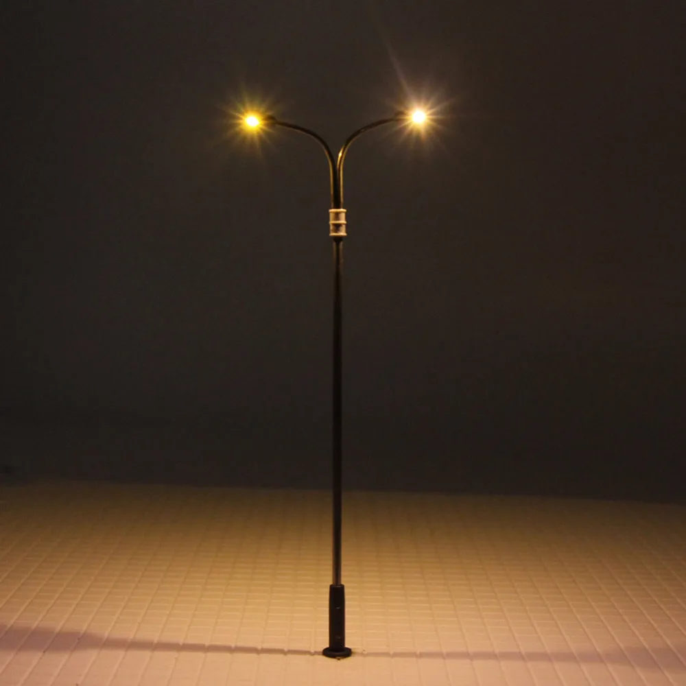 HO Scale Realistic Street Lamp Set (10Pieces) 3 HO Scale Realistic Street Lamp Set (10Pieces) - Image 3