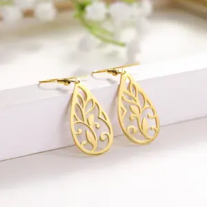 HTB1VE7BUNnaK1RjSZFBq6AW7VXaD