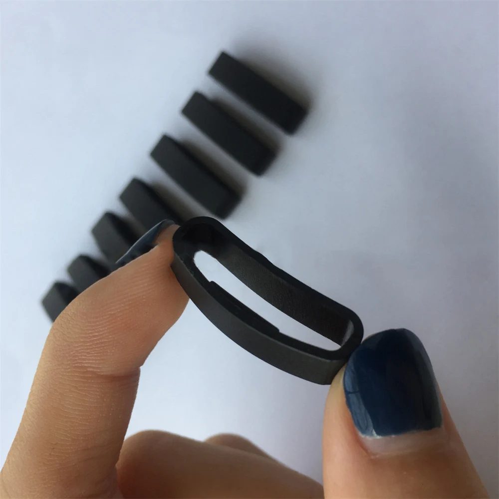 Black Silicone Support Loop for Suunto Core Series 5 Black Silicone Support Loop for Suunto Core Series - Image 5