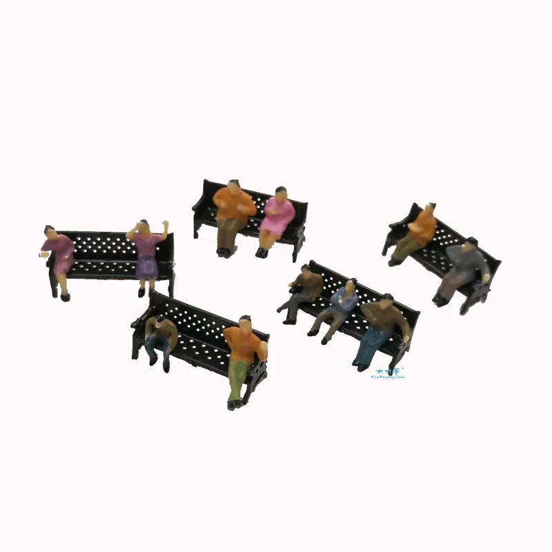 Miniature HO Scale Park Benches with Lamp Post 6 Miniature HO Scale Park Benches with Lamp Post - Image 6