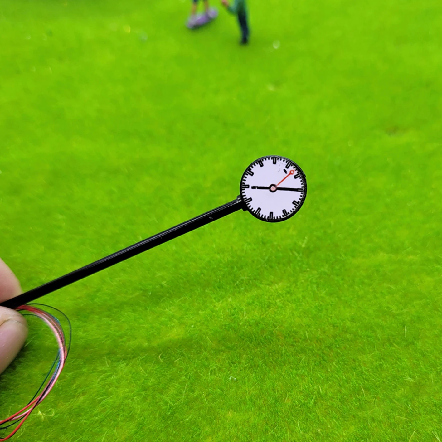 Miniature HO Scale Railway Street Lamps Set 5 Miniature HO Scale Railway Street Lamps Set - Image 5