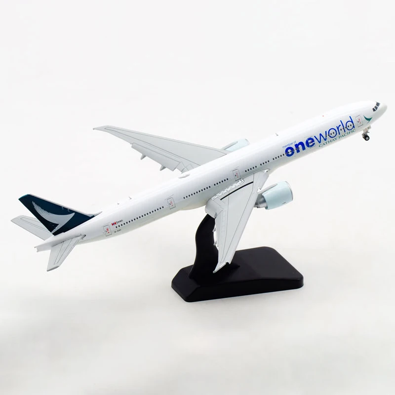 Cathay Pacific B777-300ER Diecast Model, 1:400 Scale 6 Cathay Pacific B777-300ER Diecast Model, 1:400 Scale - Image 6