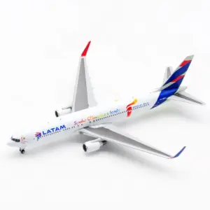 LATAM Boeing 767-300ER Diecast Model 1:400 Scale 9 Hb1812b9484f2401d8d9ab03f839e1263Y