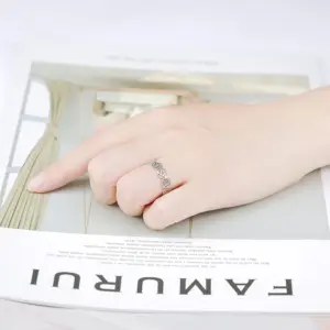 Hb359bf317f9d43e4be29e462e232c12ei