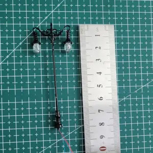 European-Style Miniature Garden Lamp for Dioramas 13 Hd047e0ed98024a1ba81fa50b18c38062F