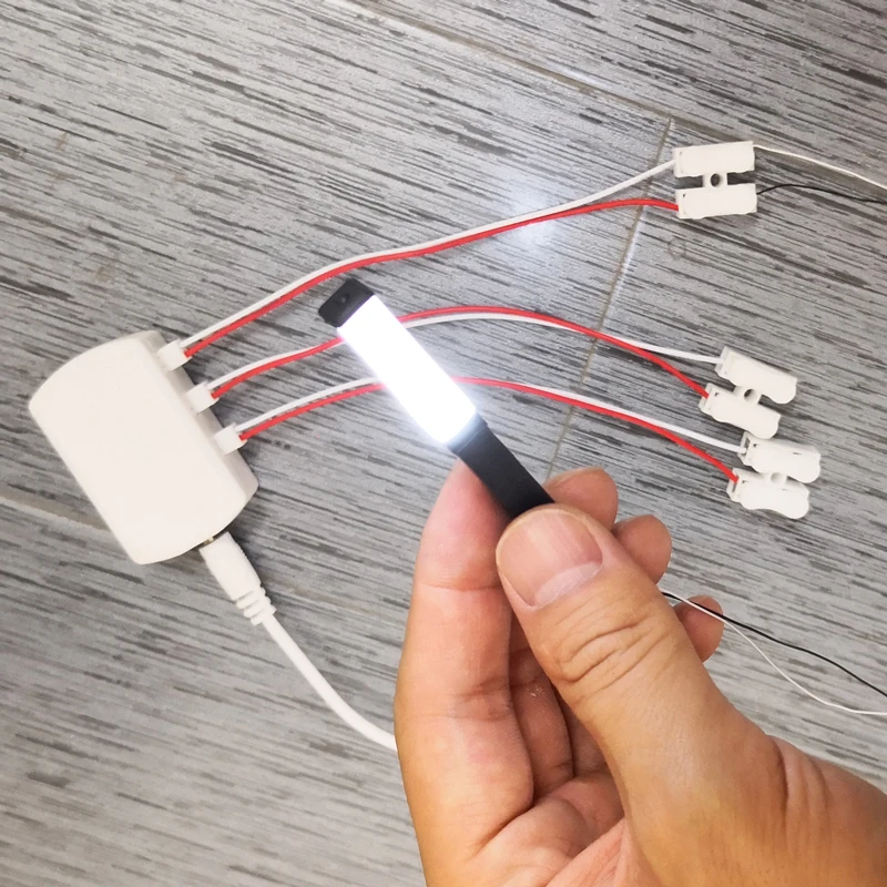 HO Scale Realistic Street Lamps for Dioramas 6 HO Scale Realistic Street Lamps for Dioramas - Image 6