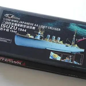 1/350 IJN Light Cruiser Isuzu Model Kit