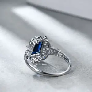 Heddc51cdbfd5488094f7f0c6357f1193f