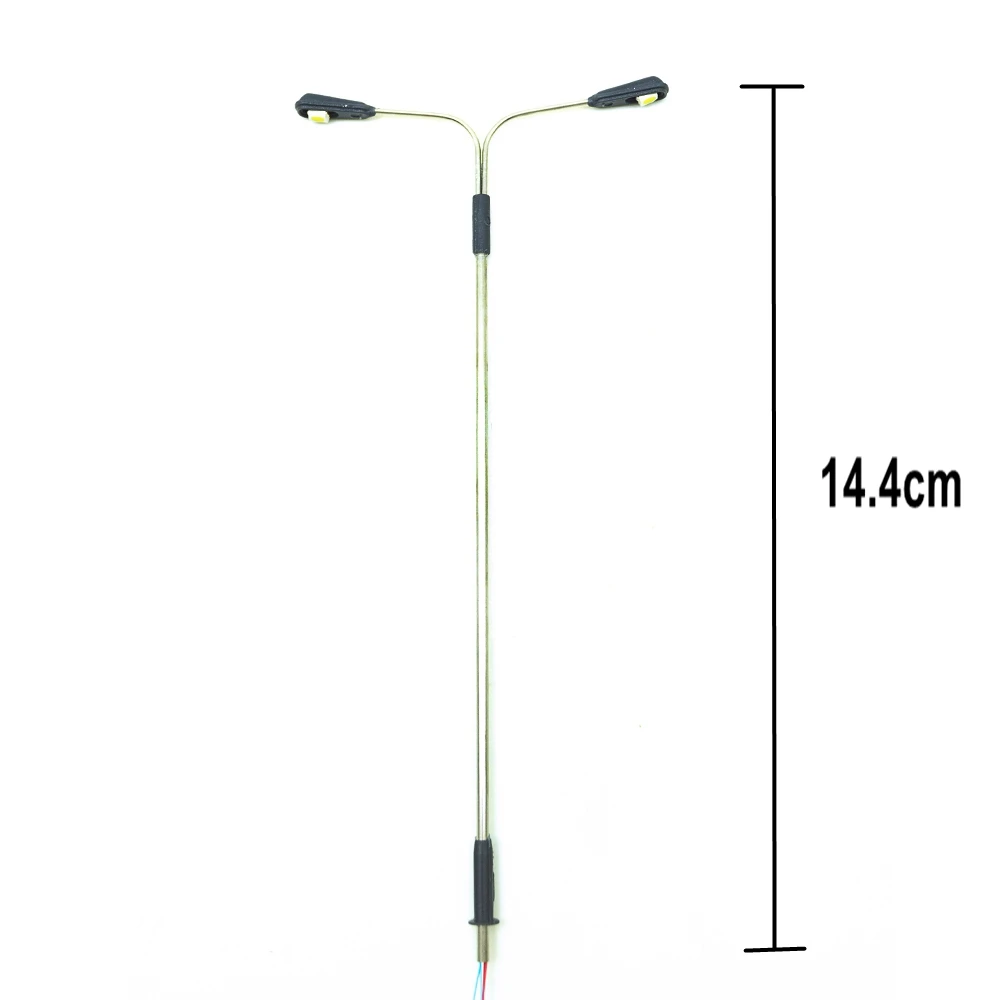 Vintage Copper Model Lampposts Set for Miniature Scenes 7 Vintage Copper Model Lampposts Set for Miniature Scenes - Image 7