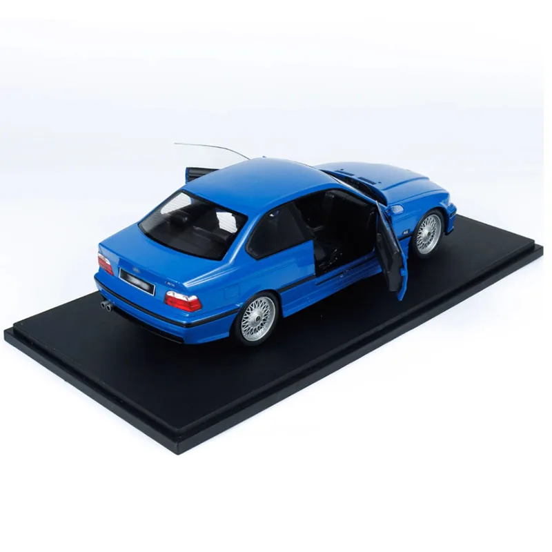 Vibrant Blue 1:18 BMW E36 M3 Diecast Model 5 Vibrant Blue 1:18 BMW E36 M3 Diecast Model - Image 5
