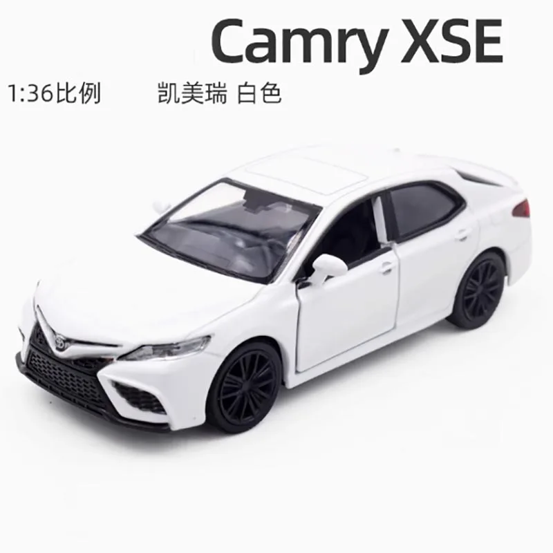 Toyota Camry XSE 1:36 Scale Diecast Model 5 Toyota Camry XSE 1:36 Scale Diecast Model - Image 5