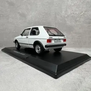 S00b2c617f57e4013aedd3c9aa4692100h