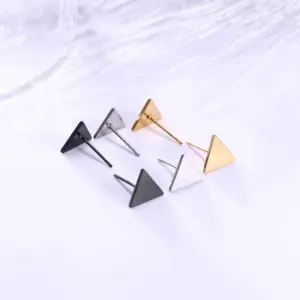 Gold Heart Stud Earrings for Women 15 S020ec608df374810906b7dca7bd4596co
