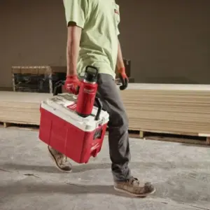 Milwaukee PACKOUT™ 18 oz Insulated Stainless Bottle 7 S027a57c38cb64ba99d7260dbee3ea66dQ