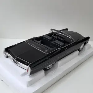 1:18 Scale Black Cadillac Alloy Convertible Model 6 S02ce8f3a6c9249dfac759900bb591ca0F